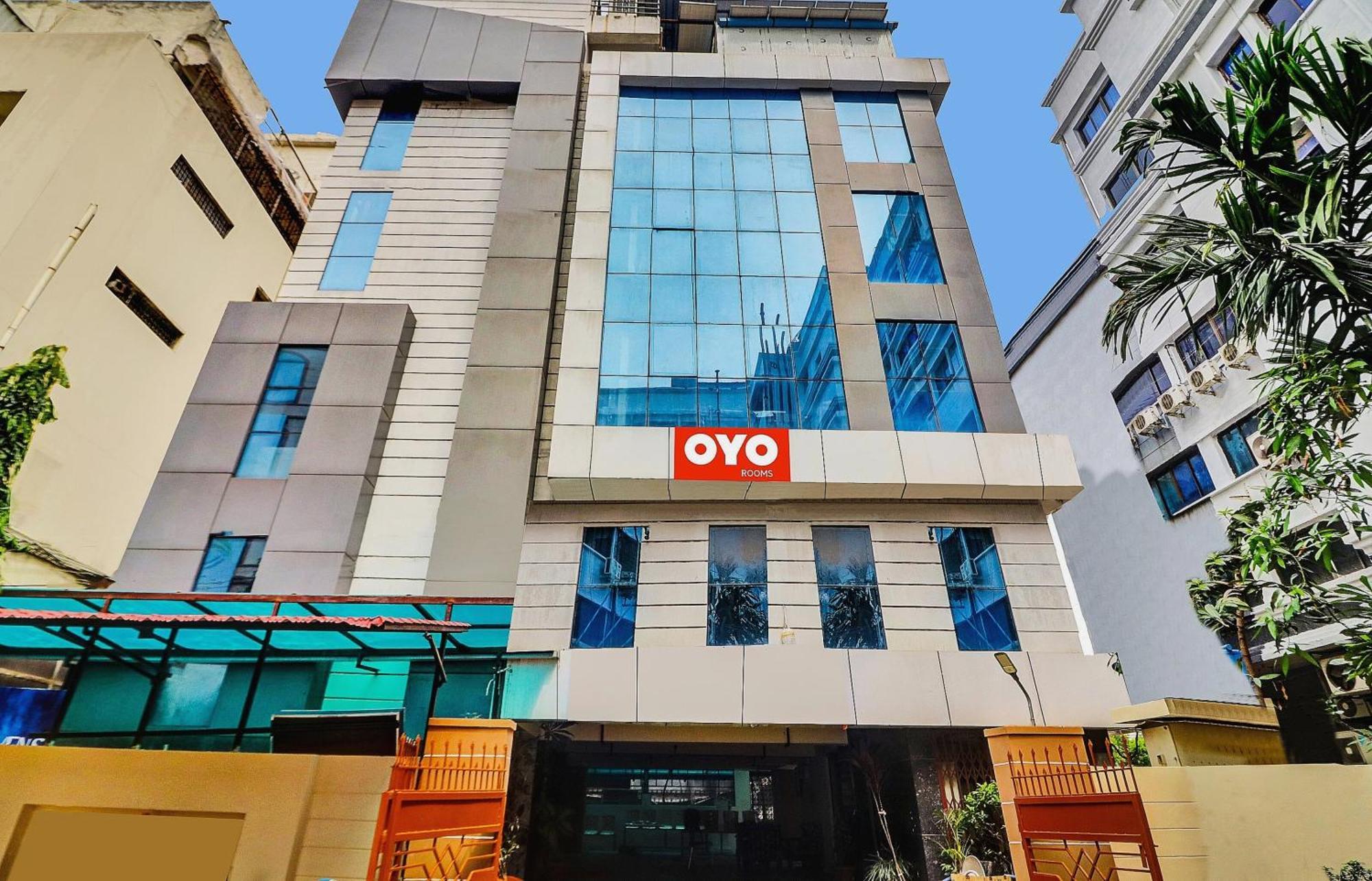 Heavens Inn Near Rasoolpura Metro Station Hyderabad Bagian luar foto