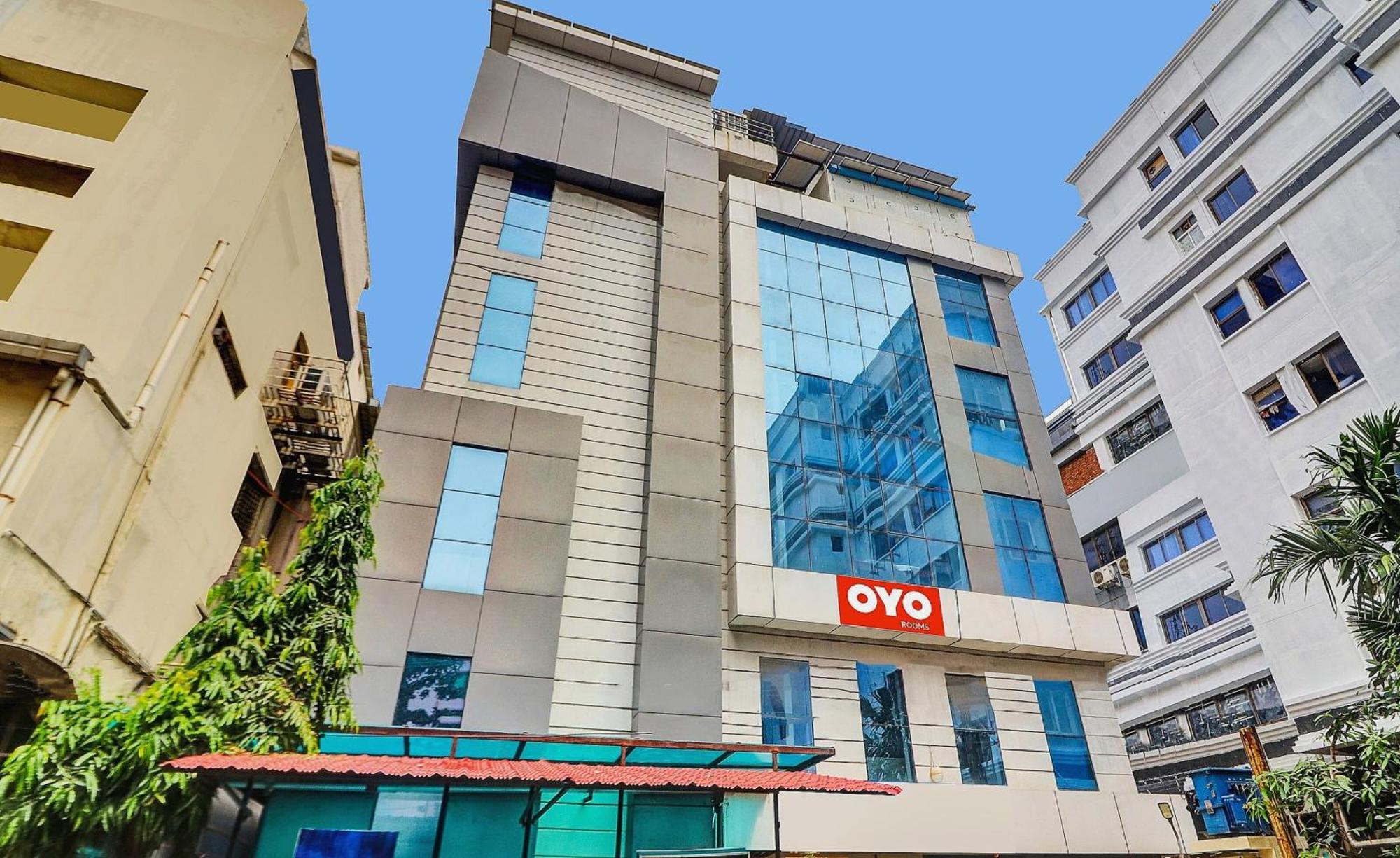 Heavens Inn Near Rasoolpura Metro Station Hyderabad Bagian luar foto